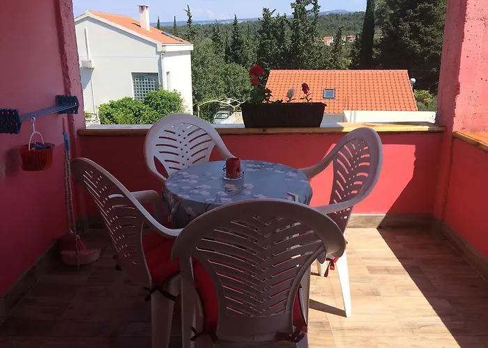 Marija Stari Grad (Hvar)