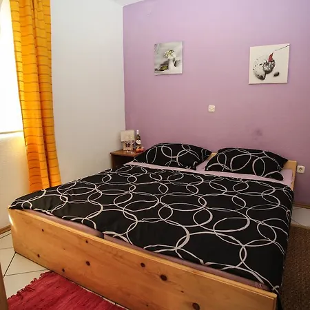 Marija Daire Stari Grad (Hvar)