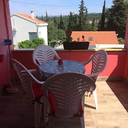 Marija Stari Grad (Hvar)